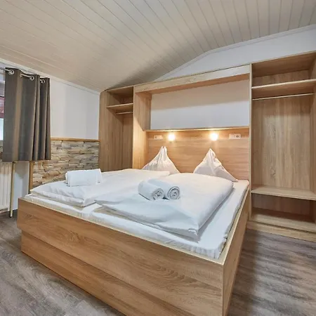 Ski & Bike Appartements Forsthaus *