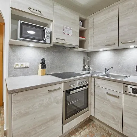 Ski & Bike Appartements Forsthaus * Saalbach-Hinterglemm