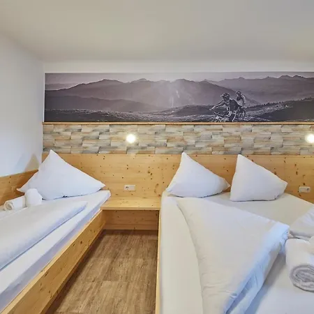 Apartment Ski & Bike Appartements Forsthaus Saalbach-Hinterglemm