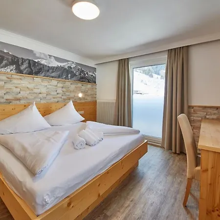 Ski & Bike Appartements Forsthaus