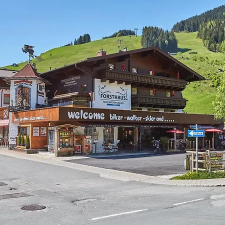 Ski & Bike Appartements Forsthaus Saalbach-Hinterglemm