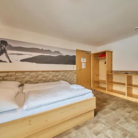 Apartment Ski & Bike Appartements Forsthaus *