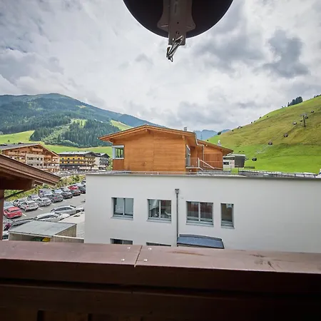 Ski & Bike Appartements Forsthaus *