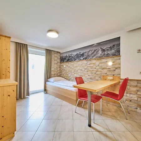 Apartment Ski & Bike Appartements Forsthaus