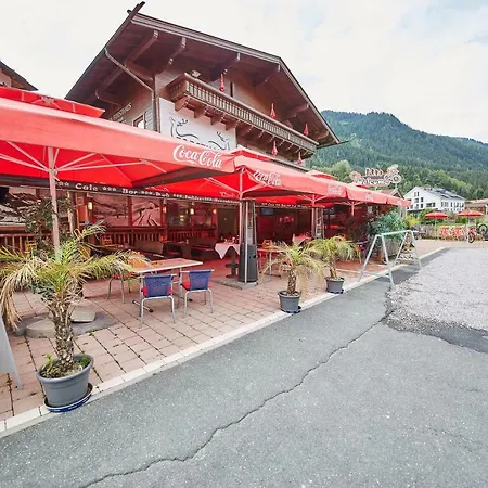 Ski & Bike Appartements Forsthaus Saalbach-Hinterglemm